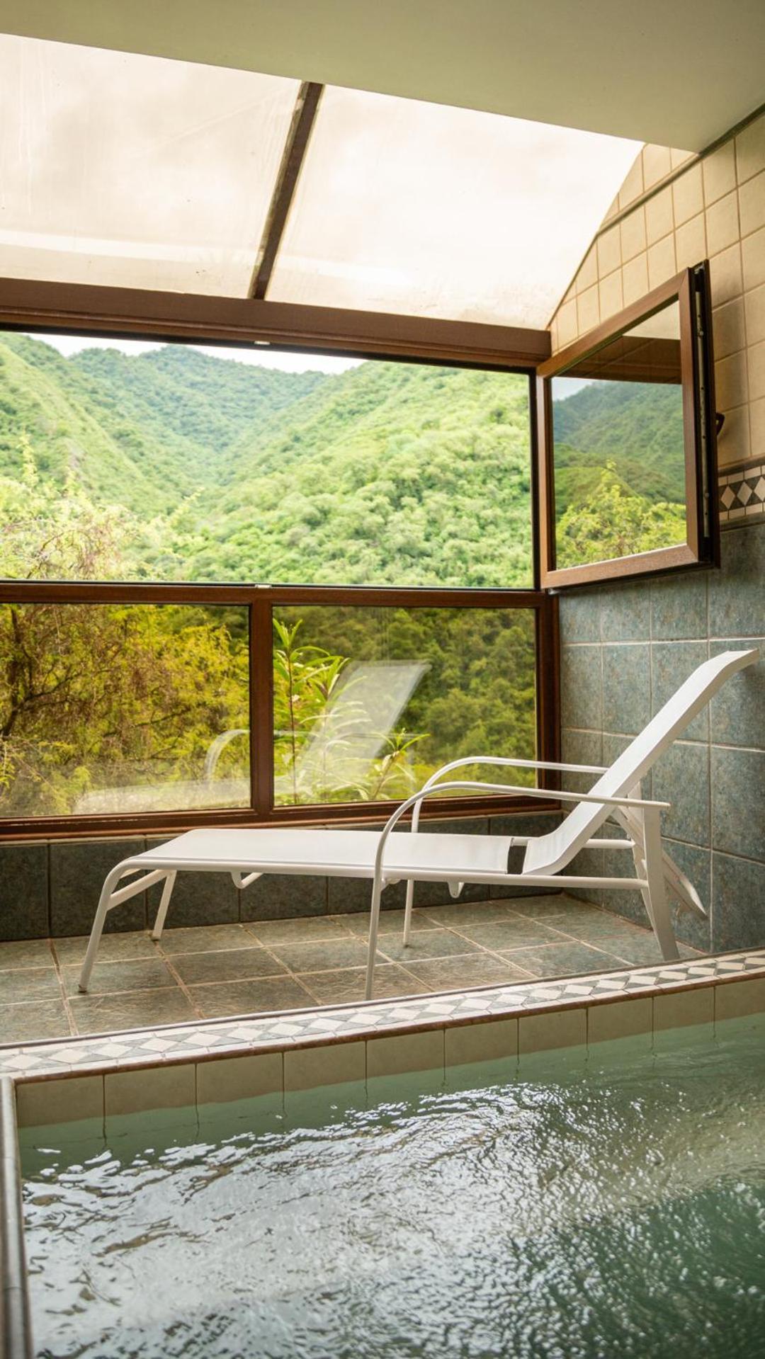 Hotel Spa Termas De Reyes サンサルバドールデフフイ エクステリア 写真